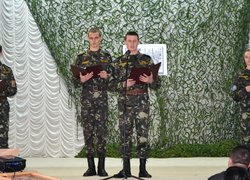 Юнаки та дівчата з кафедри військової підготовки університету розповіли про історичні факти афганської війни